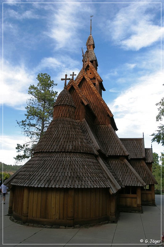 stavkirke_chapel_06.jpg