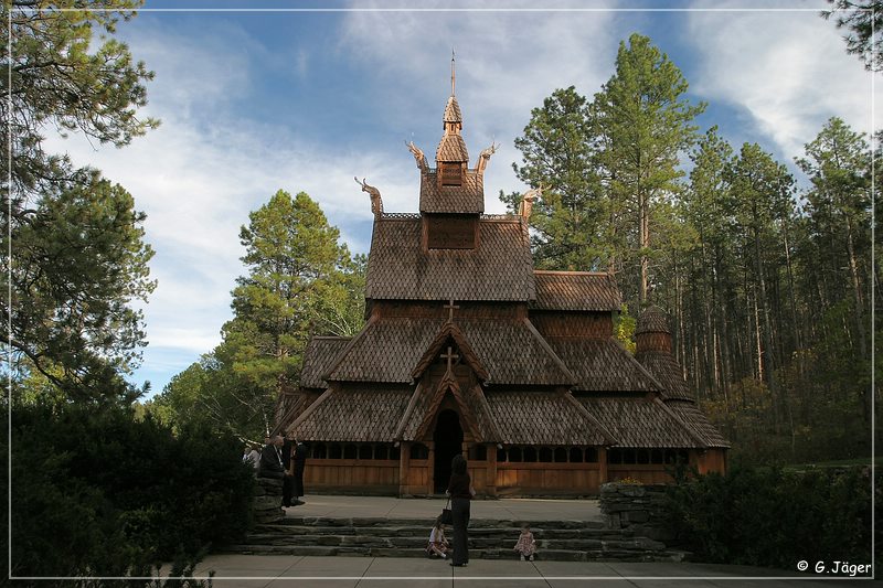 stavkirke_chapel_09.jpg