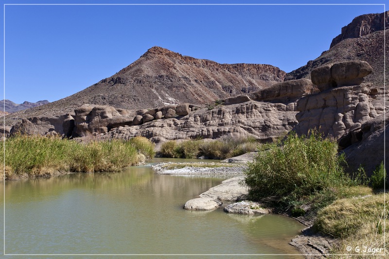 balanced_rock_trail_16.jpg