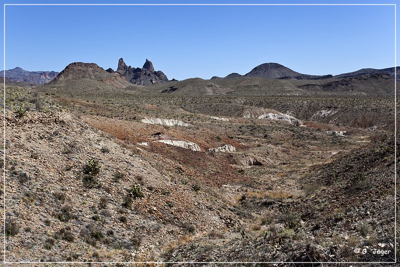 012_mule_ear_overlook.jpg