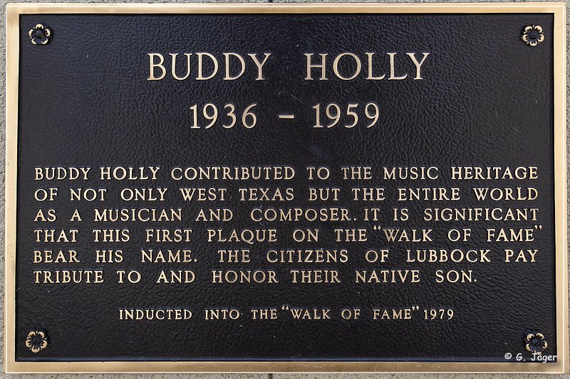 buddy_holly_center_07.jpg