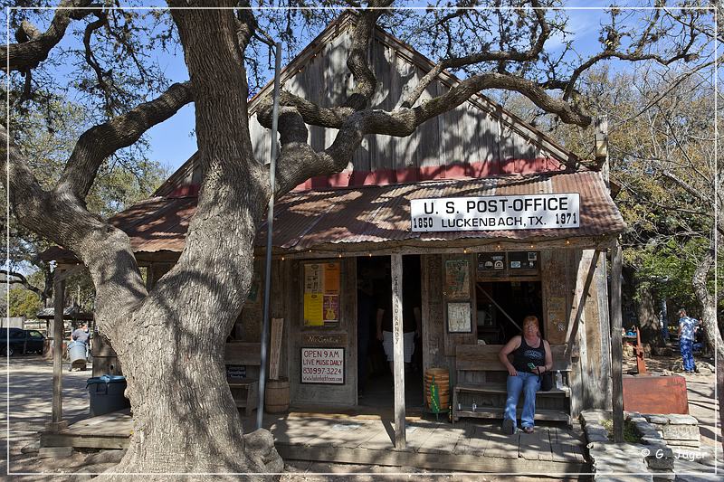 luckenbach_02.jpg