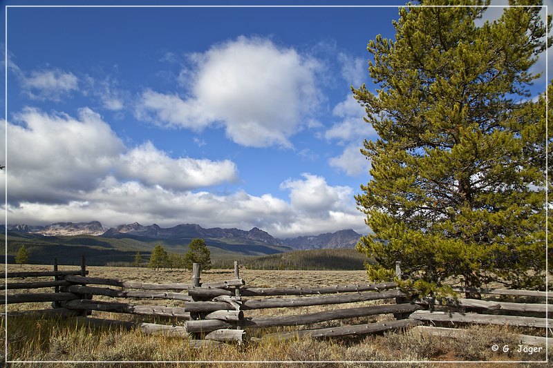 sawtooth_scenic_byway_04.jpg