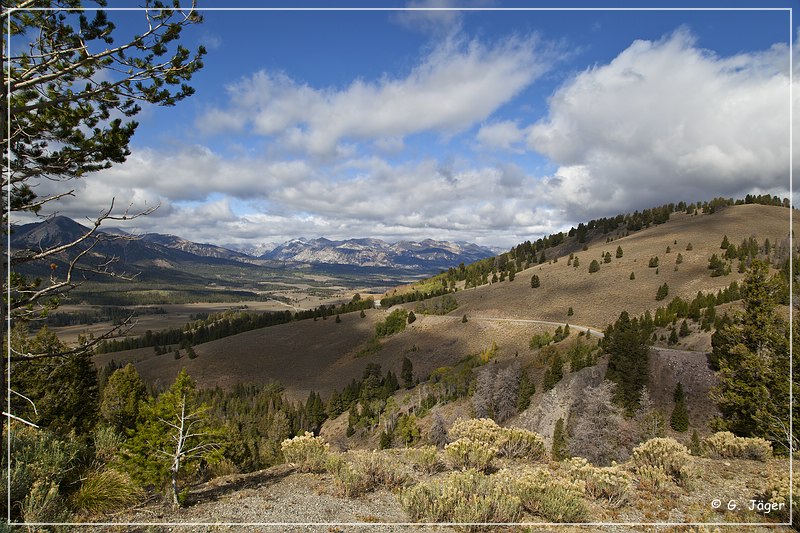 sawtooth_scenic_byway_08.jpg