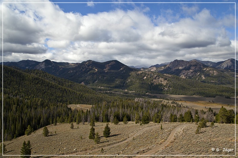 sawtooth_scenic_byway_11.jpg