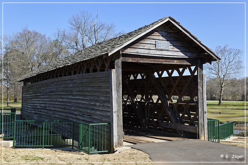 coldwater_covered_bridge_01.jpg