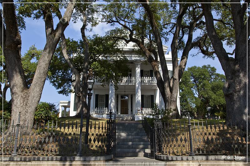 natchez_stanton_hall_01.jpg