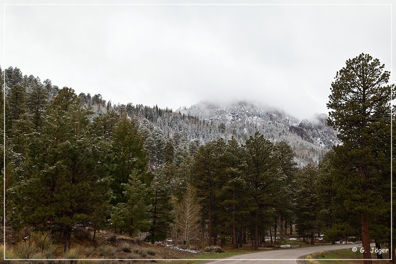 chuska_mountains_winter_01.jpg