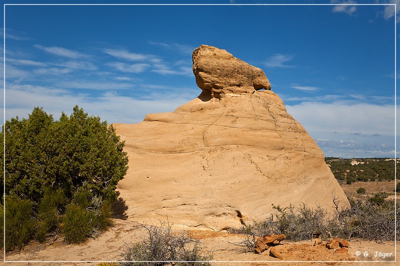 alien_arch_rocks_01.jpg