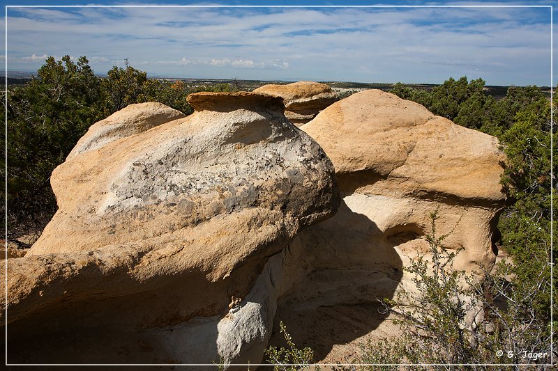 alien_arch_rocks_03.jpg