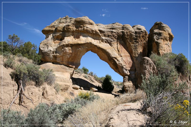 arch_rock_08.jpg