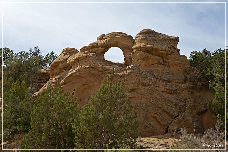 roadside_window_01.jpg