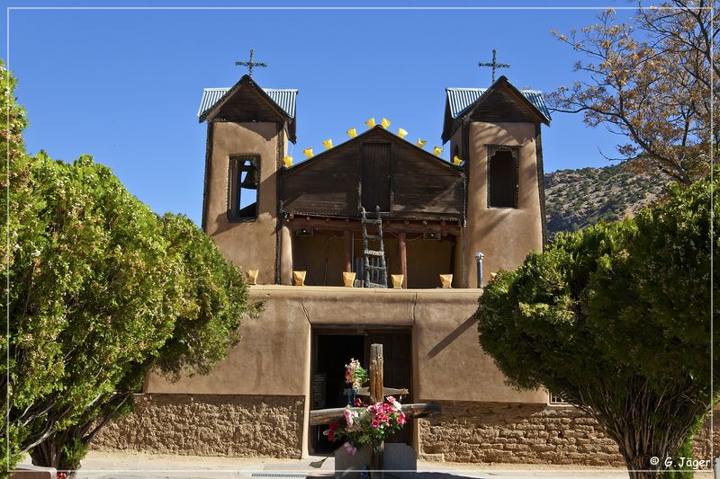 chimayo_sanctuary_21.jpg