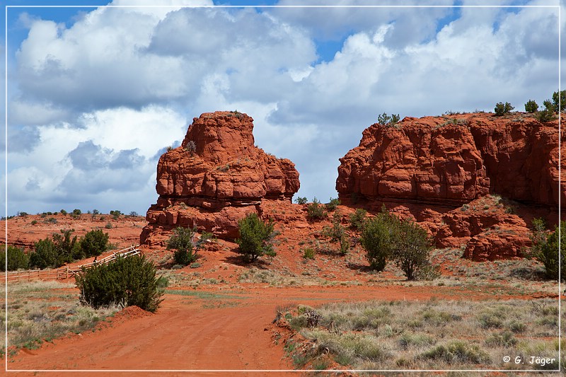 jemez_red_rock_02.jpg