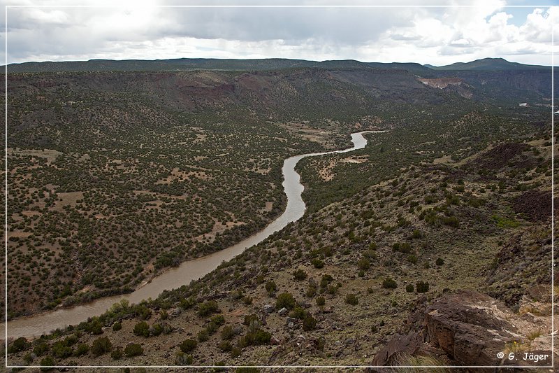 white_rock_nm_01.jpg