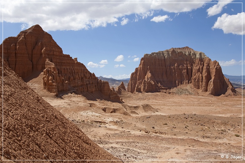 cathedral_Valley_058.jpg