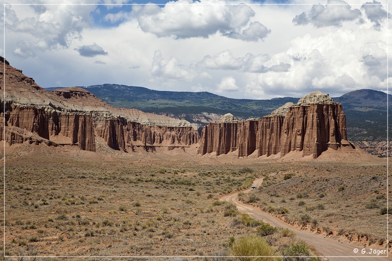 cathedral_Valley_155.jpg
