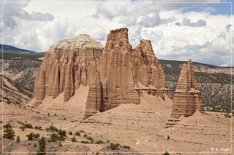 cathedral_Valley_229.jpg