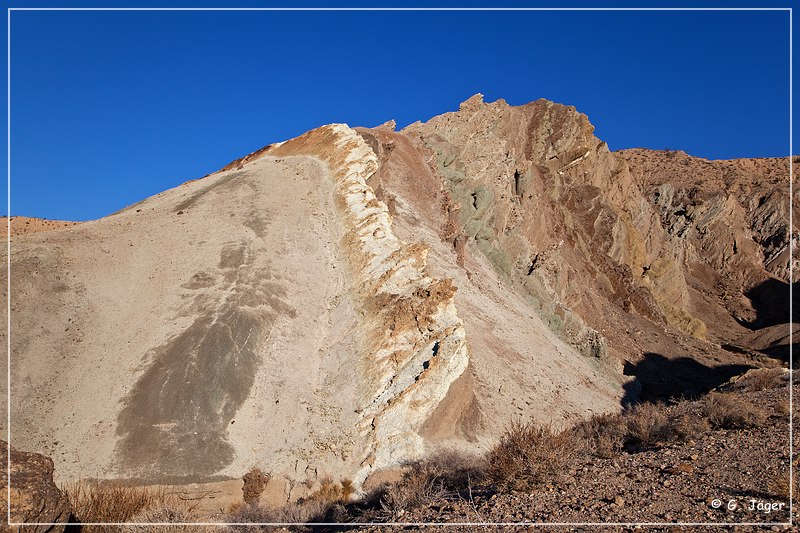 rainbow_basin_ca_16.jpg