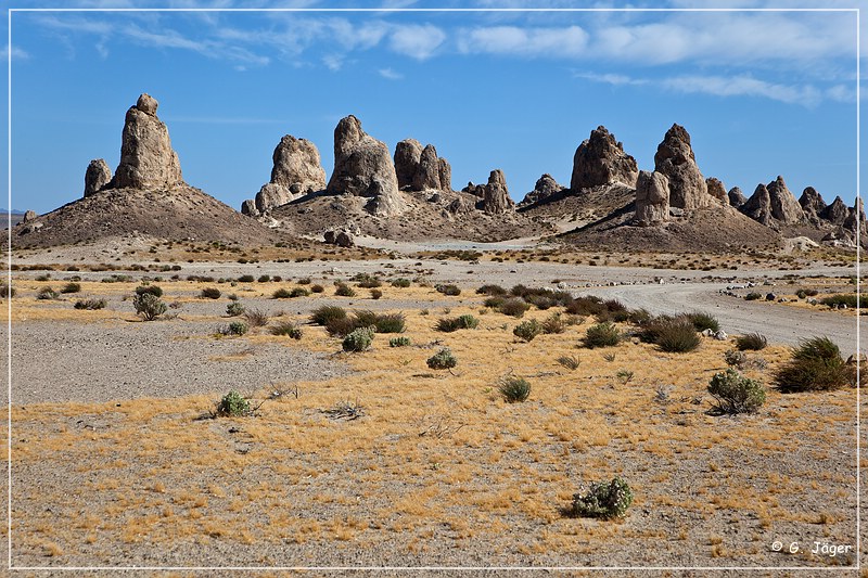 trona_pinnacles_05.jpg