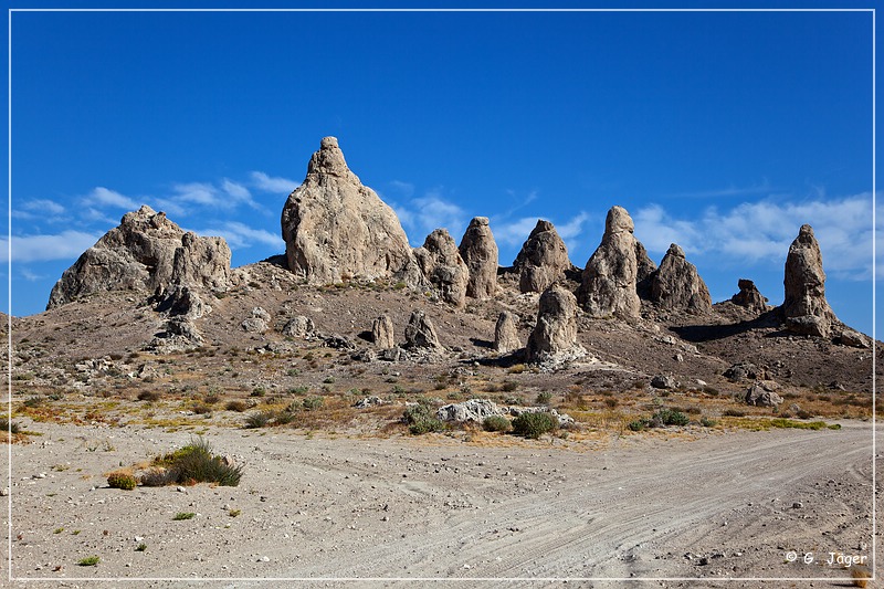 trona_pinnacles_14.jpg