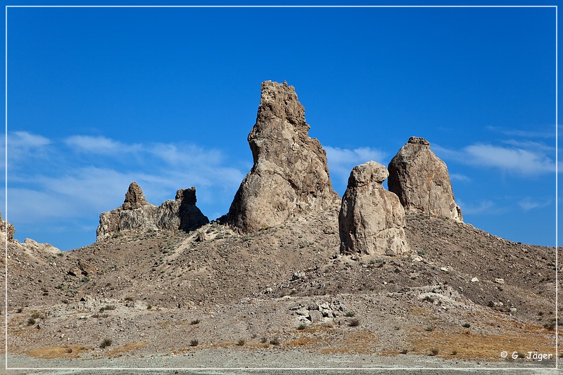 trona_pinnacles_25.jpg