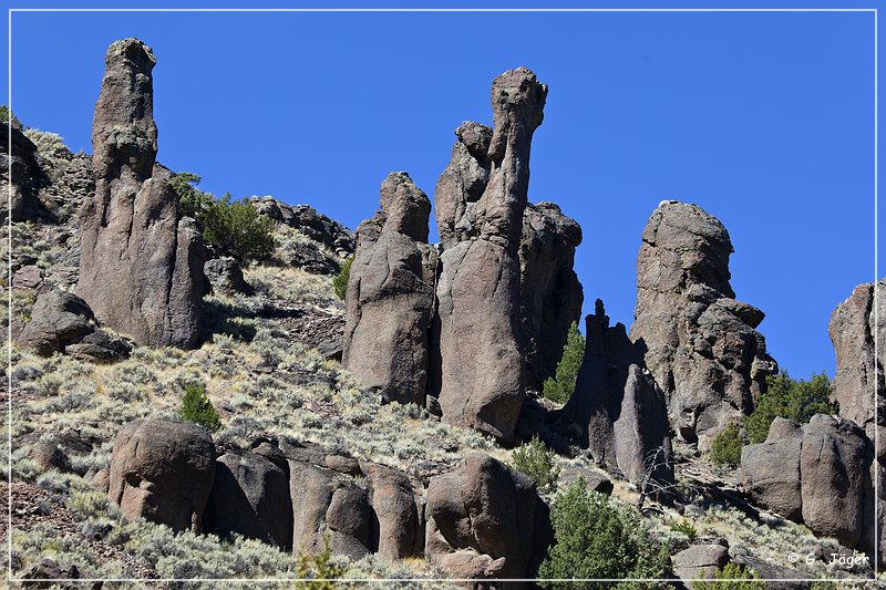 jarbidge_canyon_pinnacles_50.jpg