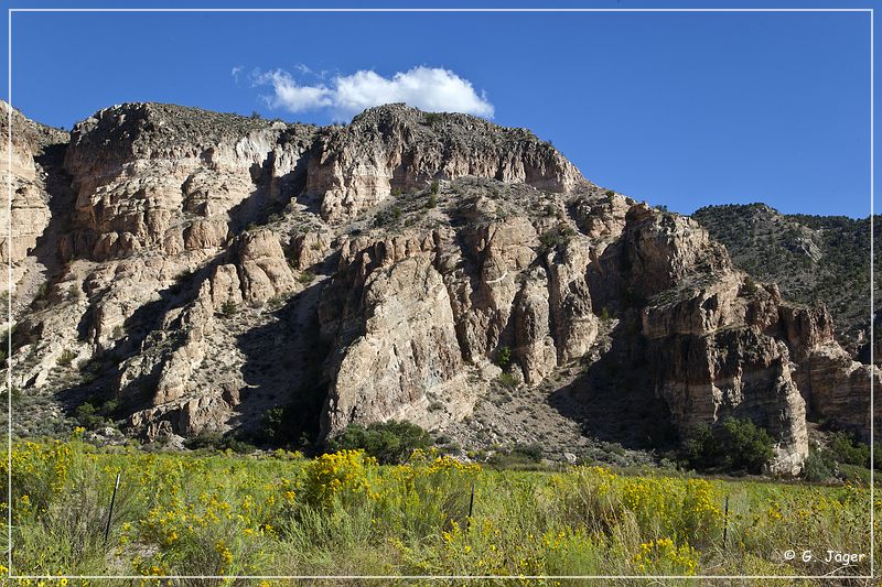 rainbow_canyon_nv317_02.jpg