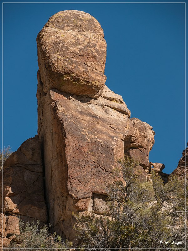 valley_of_faces_054.jpg